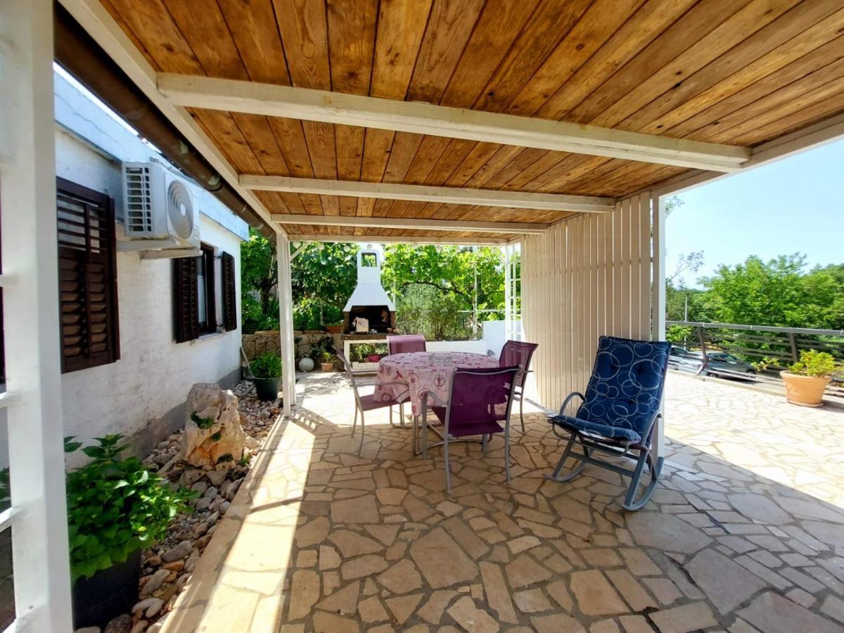 Apartments Z Njivice Εξωτερικό φωτογραφία