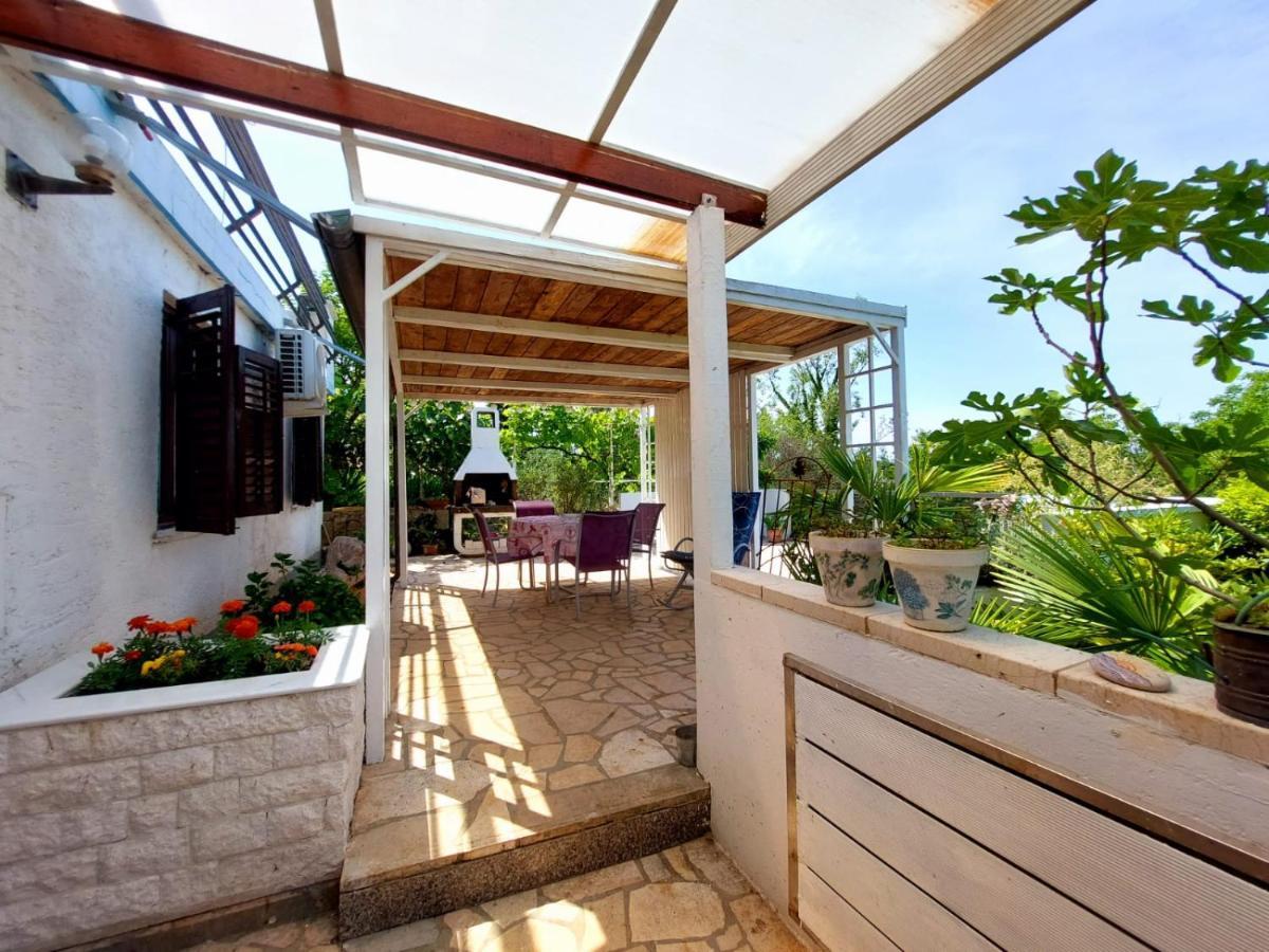 Apartments Z Njivice Εξωτερικό φωτογραφία