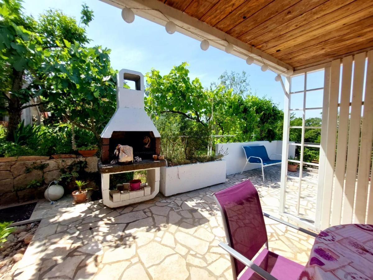 Apartments Z Njivice Εξωτερικό φωτογραφία