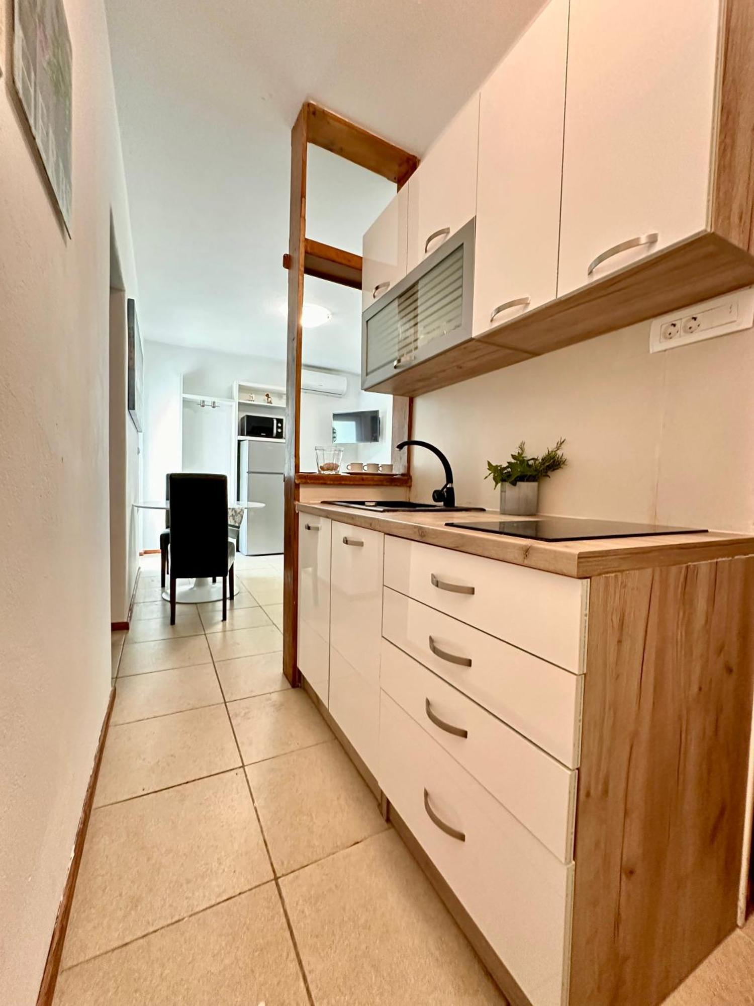 Apartments Z Njivice Εξωτερικό φωτογραφία